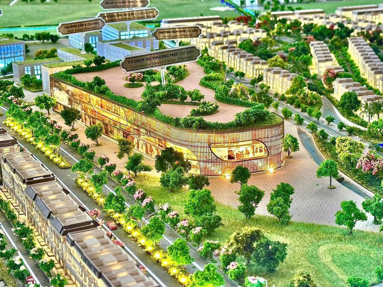 trung tam thuong mai hong hac city