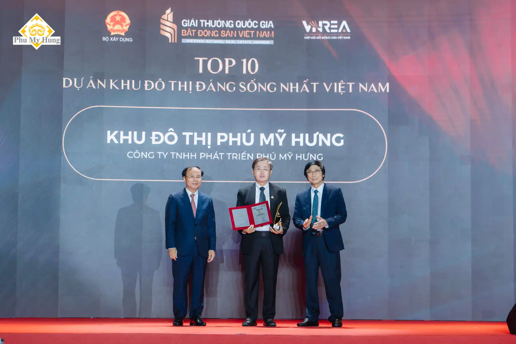 Khu Đô Thị Phú Mỹ Hưng nhận giải thưởng Top 10 khu đô thị đáng sống nhất Việt Nam 2026