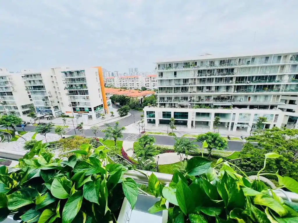 Tiện ích căn hộ Gardend Court 1 - Công Viên Kênh đào
